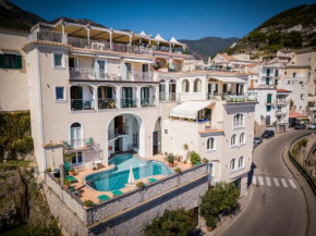Гостиница Hotel Bonadies  Равелло
